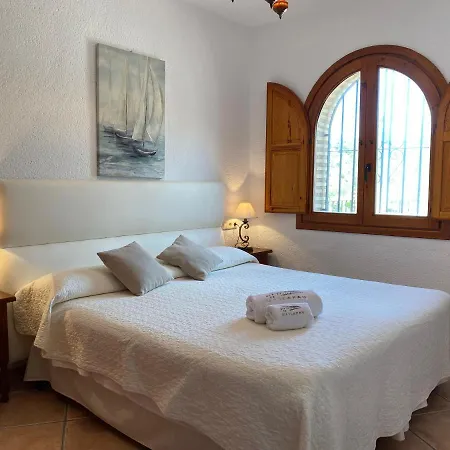 M A S L A P A U Country - Adults Only Country house *